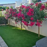Villa Relax With Jacuzzi Vodice
