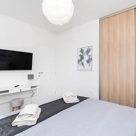 Relax With Jacuzzi Vodice