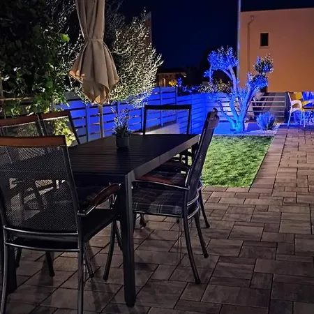 Relax With Jacuzzi * Vodice