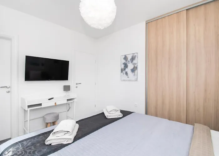 Relax With Jacuzzi וודיצה