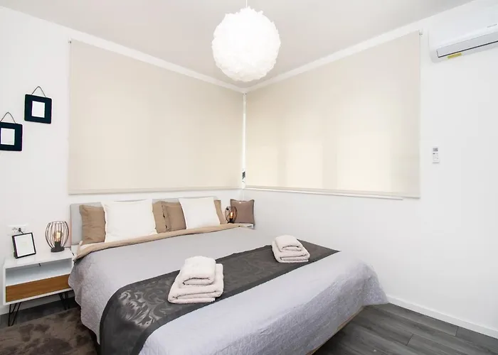 Relax With Jacuzzi וילה *