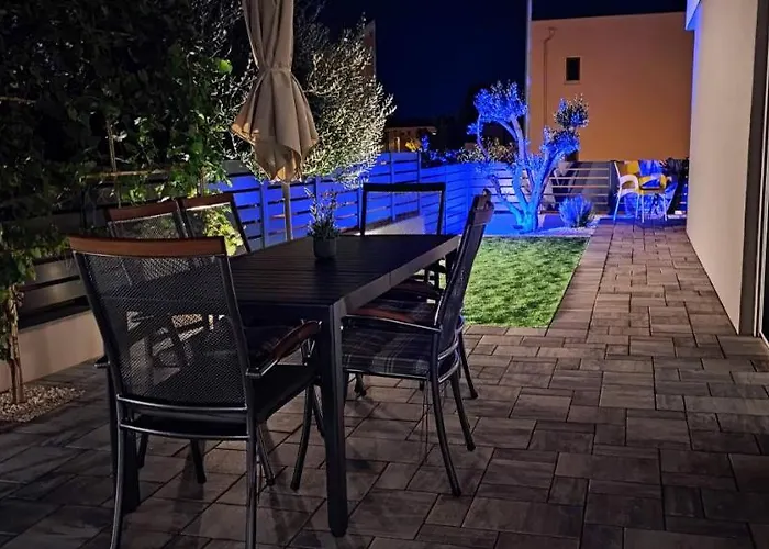 Relax With Jacuzzi * וודיצה