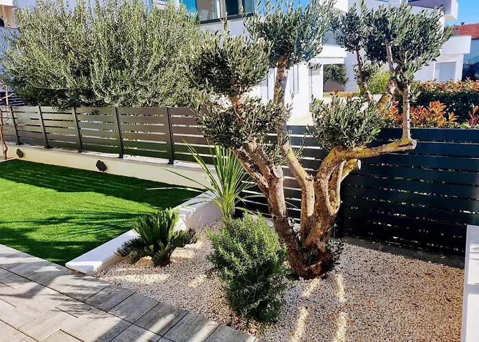 Relax With Jacuzzi * וודיצה