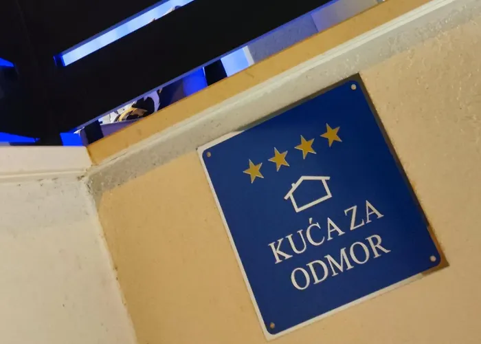 וילה Relax With Jacuzzi וודיצה