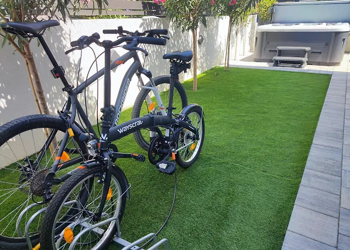 Relax With Jacuzzi * וודיצה