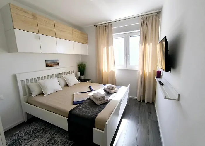 Relax With Jacuzzi *